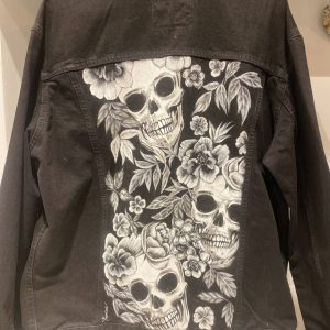 Chamarra pintada a mano Calaveras Hombre TALLA L
